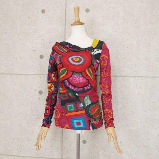 デシグアル(DESIGUAL)のDesigual デシグアル　長袖カットソー　ビーズ入り切替え総柄　M相当(カットソー(長袖/七分))