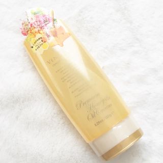 ヴィーナススパ プレミアム ハニー&オイルクリーム 150ml(ボディクリーム)