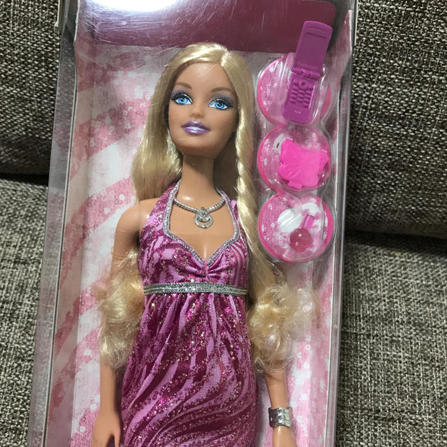Barbie バービー人形 ピンクドレス