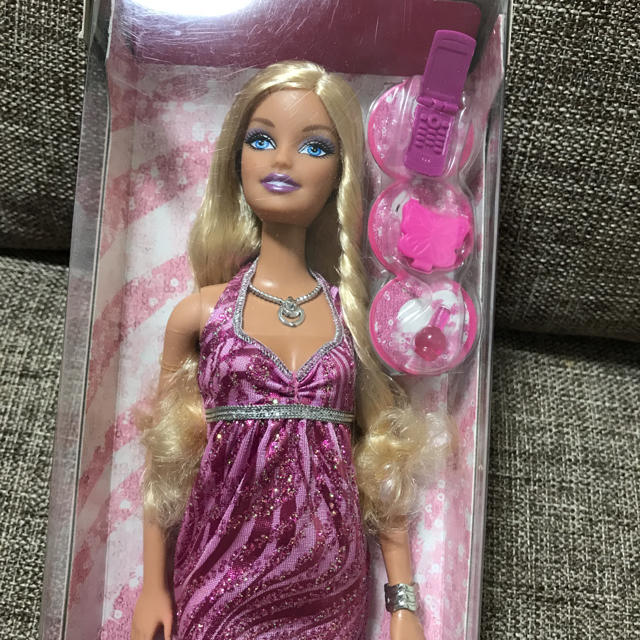 Barbie(バービー)のBarbie バービー人形 ピンクドレス  キッズ/ベビー/マタニティのおもちゃ(ぬいぐるみ/人形)の商品写真