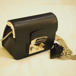 フルラ(Furla)の【FURLA】 フルラ メトロポリス 【ブラック】アクセサミニクロスボディ XS(ショルダーバッグ)