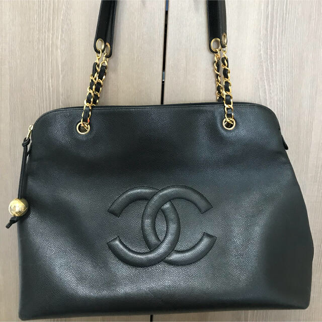 CHANEL(シャネル)のシャネル CHANEL  レディースのバッグ(ショルダーバッグ)の商品写真