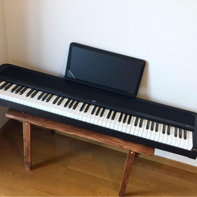 KORG(コルグ)のほぼ新品 KORG / B1 BK ブラック /【コルグ】【電子ピアノ】  楽器の鍵盤楽器(電子ピアノ)の商品写真