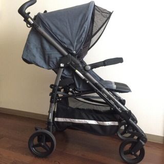 ペグペレーゴ(Peg-Perego)のこたろー様専用 2017年製 ペグペレーゴ Si(ベビーカー/バギー)