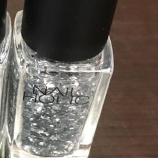 ネイルホリック(NAIL HOLIC)のNAILHOLIC  (マニキュア)