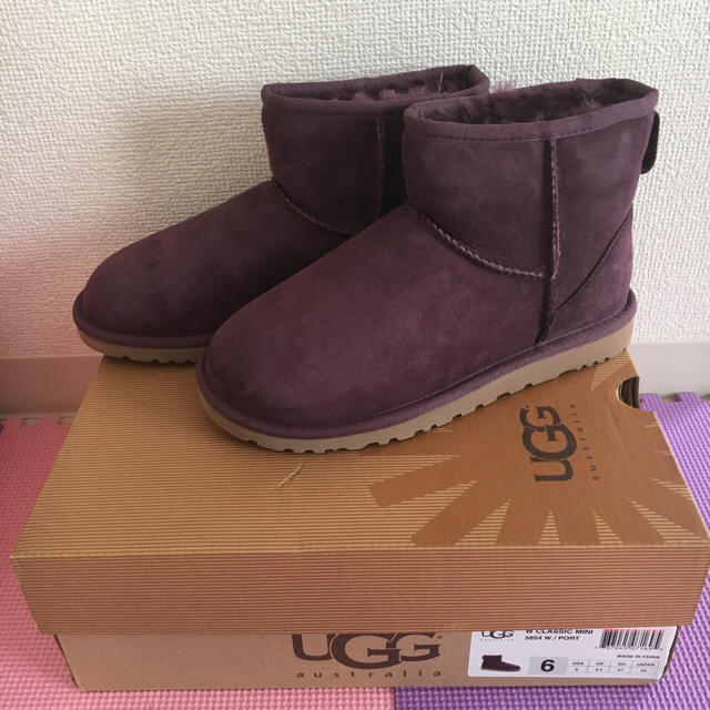 UGG(アグ)のUGG♡クラシックミニ♡US6♡23cmパープル レディースの靴/シューズ(ブーツ)の商品写真