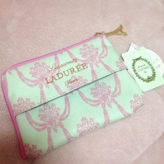 ラデュレ(LADUREE)のサニタリー＆ティッシュケース(ポーチ)