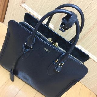 アレキサンダーマックイーン(Alexander McQueen)の定価30万 マックイーン バッグ(ハンドバッグ)