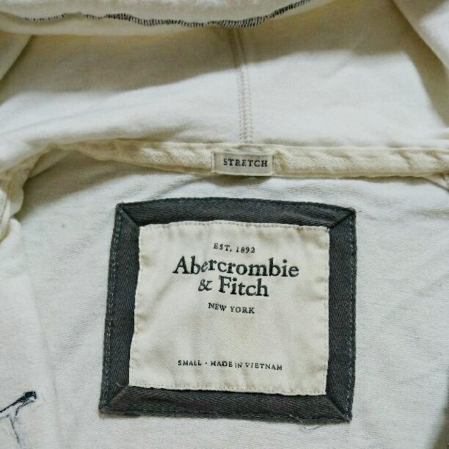 Abercrombie&Fitch(アバクロンビーアンドフィッチ)のアバクロンビー&フィッチ パーカー レディースのトップス(パーカー)の商品写真