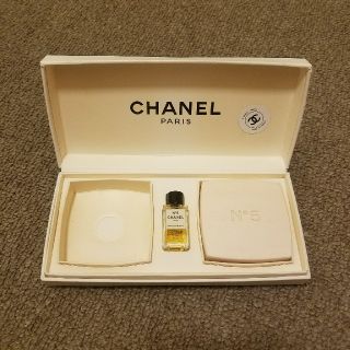 シャネル(CHANEL)のすずめ様。専用✩︎シャネル石鹸・オードゥトワレット(ボディソープ/石鹸)