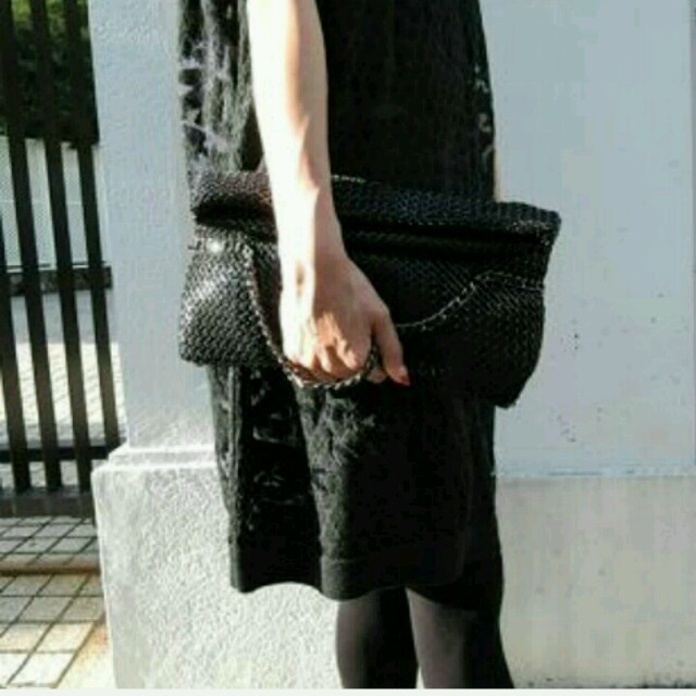 ANTEPRIMA♡レテコンワイヤー*クラッチバッグ/エナメルブラック【美品】-