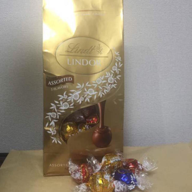 Lindt(リンツ)のおすすめ  リンツ チョコレート 食品/飲料/酒の食品(菓子/デザート)の商品写真