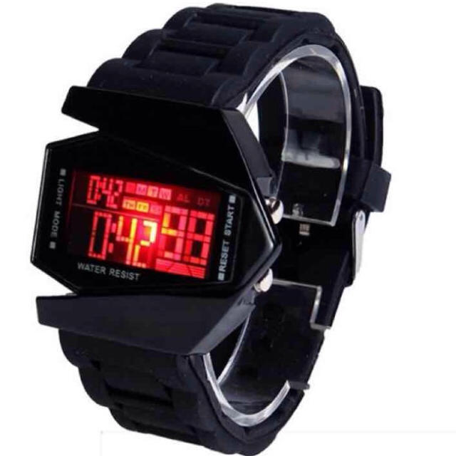 エアークラフト LED ウォッチ 腕時計 シリコン ブラック 黒 ライトレッド メンズの時計(腕時計(デジタル))の商品写真