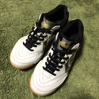 ヒュンメル(hummel)のヒュンメル★フットサルシューズ★23.5(シューズ)