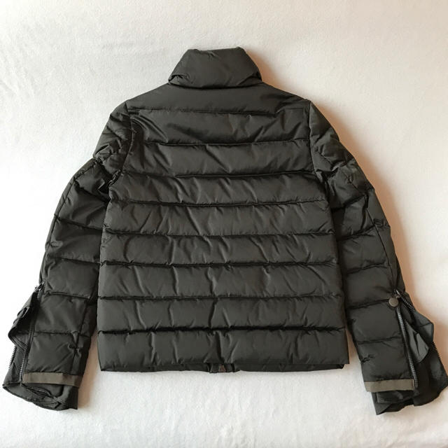 MONCLER ダウン 袖口フリル サイズ0 / カーキ / モンクレール