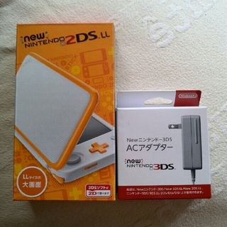 ニンテンドウ(任天堂)の新品 newニンテンドー2DS LL ホワイト×オレンジ ACアダプター(携帯用ゲーム機本体)