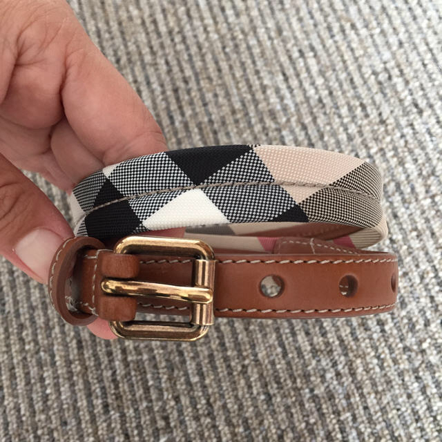 BURBERRY(バーバリー)のバーバリーキッズのベルト キッズ/ベビー/マタニティのこども用ファッション小物(ベルト)の商品写真