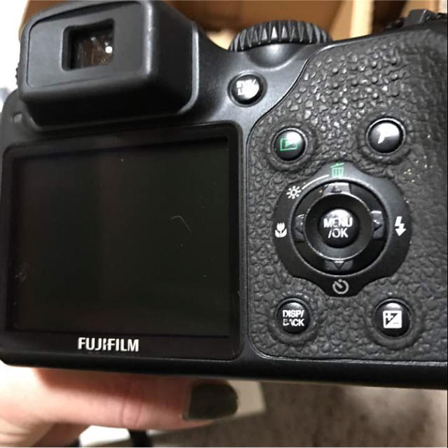 富士フイルム(フジフイルム)のblack♡Cats様★専用★FUJIFILM finepix S8000fd スマホ/家電/カメラのカメラ(コンパクトデジタルカメラ)の商品写真