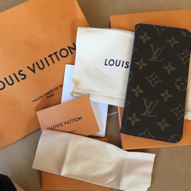 LOUIS VUITTON(ルイヴィトン)のルイヴィトン iPhoneケースカバー 6s plus スマホ/家電/カメラのスマホアクセサリー(iPhoneケース)の商品写真