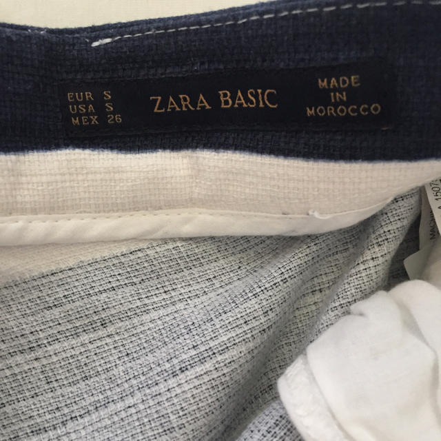 ZARA(ザラ)のZARA ボーダースカート レディースのスカート(ひざ丈スカート)の商品写真