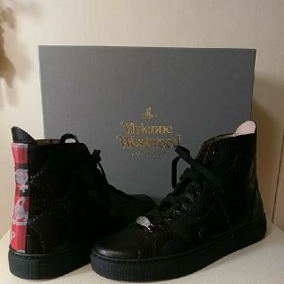 ヴィヴィアンウエストウッド(Vivienne Westwood)のヴィヴィアンウエストウッド◆スクイグルスニーカー◆試着のみ◆最終値下げ(スニーカー)