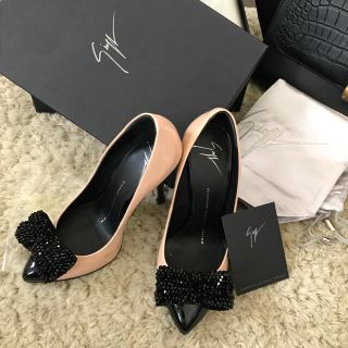 クリスチャンルブタン(Christian Louboutin)の本日限定値下げ！★ジョゼッペザノッティ★美品リボンパンプス34(ハイヒール/パンプス)