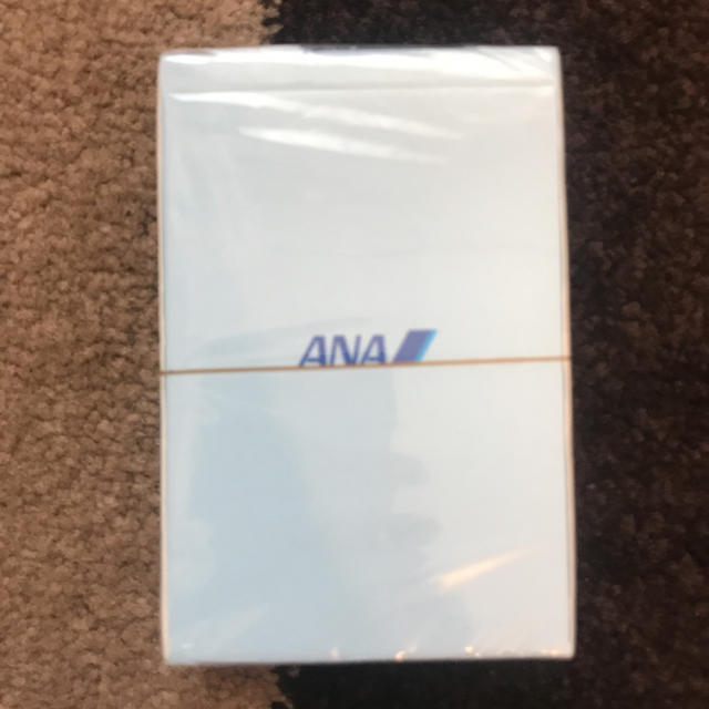 ANA(全日本空輸)(エーエヌエー(ゼンニッポンクウユ))の【新品非売品】ANA BOEING787限定トランプ エンタメ/ホビーのテーブルゲーム/ホビー(トランプ/UNO)の商品写真