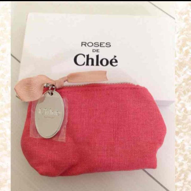 Chloe(クロエ)の本物 クロエ ポーチ 未使用 レディースのファッション小物(ポーチ)の商品写真