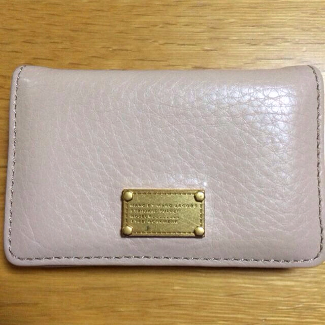 MARC BY MARC JACOBS(マークバイマークジェイコブス)のMARC BY MARC♡カードケース レディースのファッション小物(名刺入れ/定期入れ)の商品写真