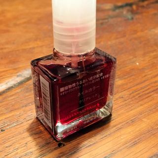 ムジルシリョウヒン(MUJI (無印良品))の無印良品ネイルカラーマニキュアクリアレッド(マニキュア)