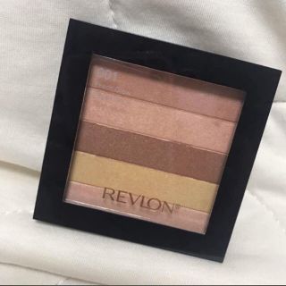 レブロン(REVLON)のREVLON ハイライティング パレット(フェイスパウダー)