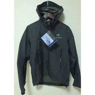 アークテリクス(ARC'TERYX)の【UOMO様専用】アークテリクス マウンテンパーカー （5806-BK）(マウンテンパーカー)