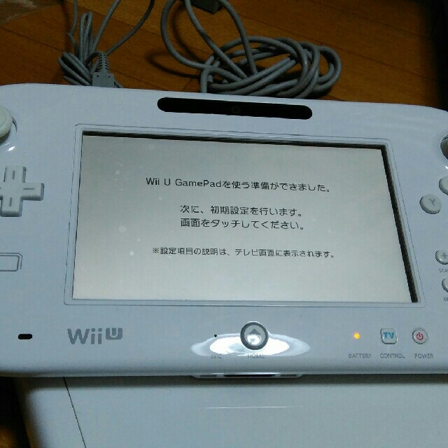 Wii U(ウィーユー)のWiiU　本体　32GB エンタメ/ホビーのゲームソフト/ゲーム機本体(家庭用ゲーム機本体)の商品写真