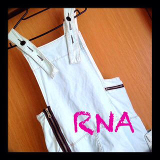 アールエヌエー(RNA)のRNA SLANG☆オーバーオール(サロペット/オーバーオール)