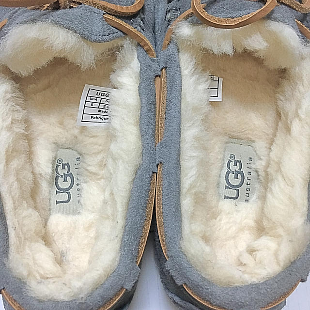 UGG(アグ)の★美品★ UGG Dakota ダコタ ムートン モカシン レディースの靴/シューズ(スリッポン/モカシン)の商品写真