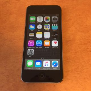 アイポッドタッチ(iPod touch)のiPod touch 5世代 32GB 美品 2台 専用出品です。(ポータブルプレーヤー)