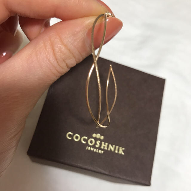 COCOSHNIK(ココシュニック)のcocoshnik ピアス(k10) レディースのアクセサリー(ピアス)の商品写真