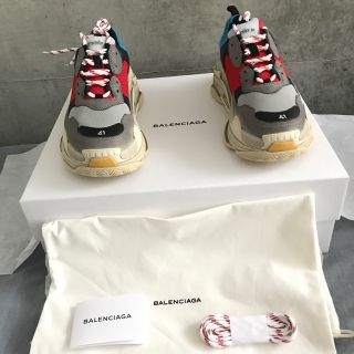 バレンシアガ(Balenciaga)のバレンシアガ トリプルs(スニーカー)