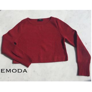 エモダ(EMODA)の美品 EMODA リブショートトップス(カットソー(長袖/七分))