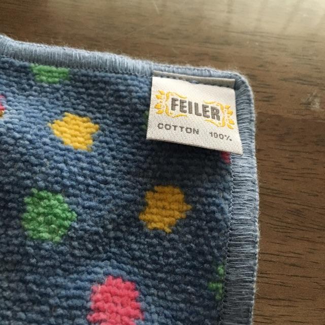 FEILER(フェイラー)のラブラリー バイ フェイラー ポーチ レディースのファッション小物(ポーチ)の商品写真