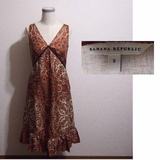 バナナリパブリック(Banana Republic)の良品!バナナリパブリック　総柄ワンピース7号(ひざ丈ワンピース)