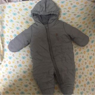 ベビーギャップ(babyGAP)の値下げ 60 baby  gap ダウンのジャンプスーツ  出産準備 グレー (ジャケット/コート)