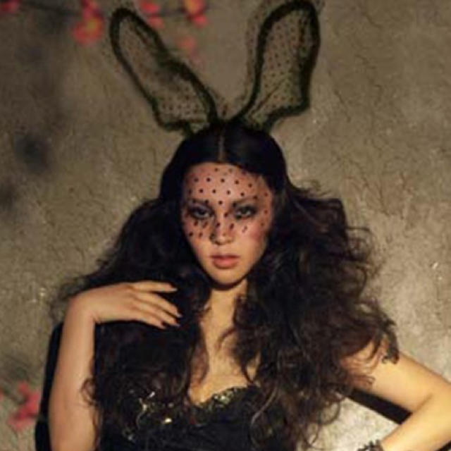 ハロウィン 🎃うさ耳 レース マスク カチューシャ❤️ブラック レディースのヘアアクセサリー(カチューシャ)の商品写真