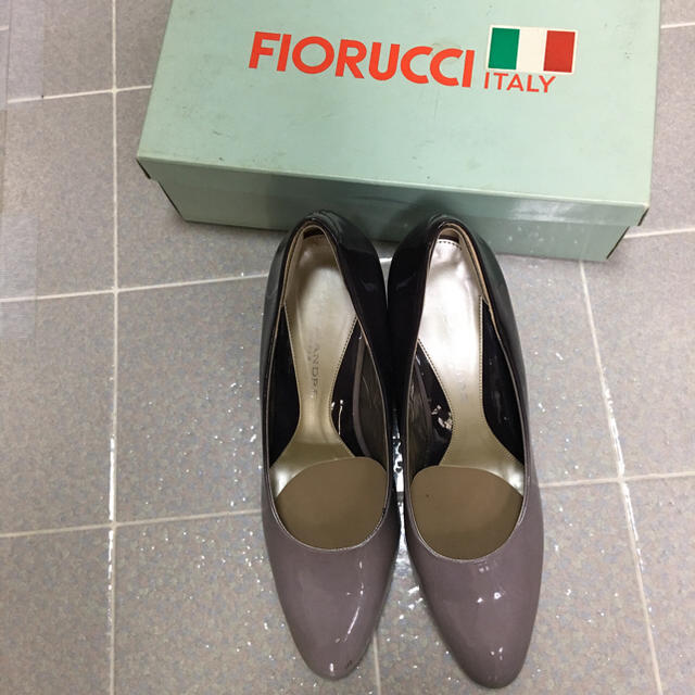 FIORUCCI(ITALY)のパンプス レディースの靴/シューズ(ハイヒール/パンプス)の商品写真