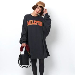 ミルクフェド(MILKFED.)の新品タグ付き ミルクフェド SUPER BIG SWEAT TOP(トレーナー/スウェット)