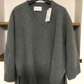 アダムエロぺ(Adam et Rope')の新品 アダムエロペVネックニット(ニット/セーター)