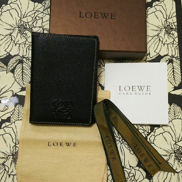 LOEWE - LOEWE ロエベ パスケースの通販 by le ciel｜ロエベならラクマ