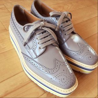 プラダ ローファー/革靴(レディース)(ウィングチップ)の通販 31点