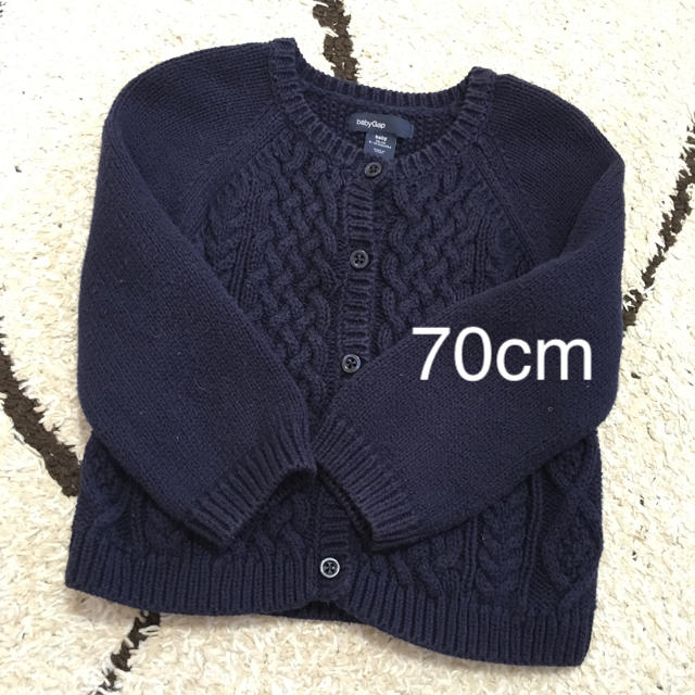 babyGAP(ベビーギャップ)のBabyGAP♡ケーブルニット カーディガン 70 キッズ/ベビー/マタニティのベビー服(~85cm)(カーディガン/ボレロ)の商品写真