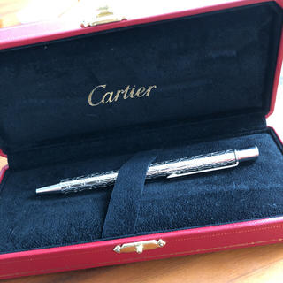 カルティエ(Cartier)のCartier ボールペン  箱付き☆替えの芯付き(日用品/生活雑貨)